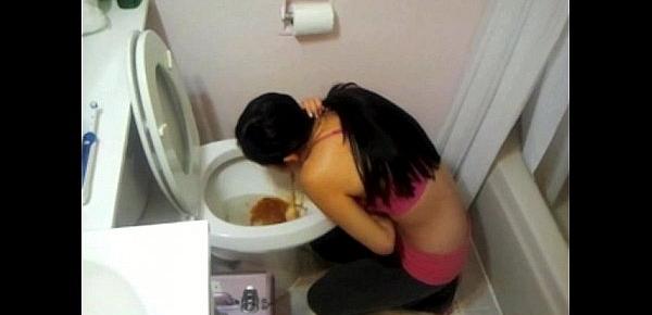  Sick Girls Puking Vomiting Vomit and Puke